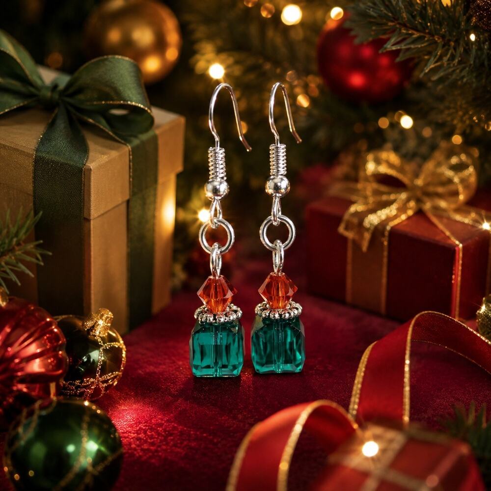 Handmade Holiday Gift Earrings: Festive #C17